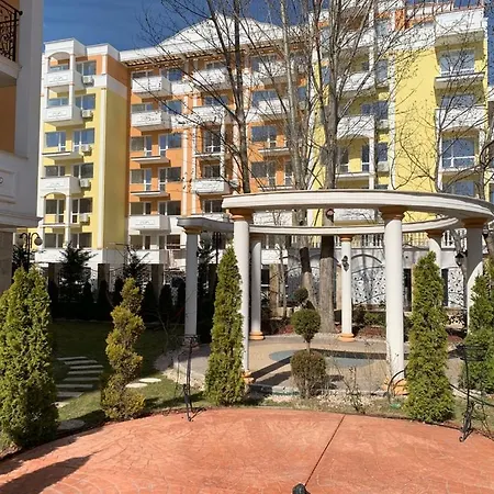 Apartment Sweet Homes 5